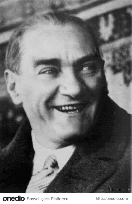12 Eylül 1938 / "Atatürk gülmeye başladı. Bu, onun son gülüşü idi"