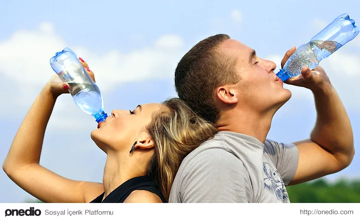Yarım litre su içerek metabolizmanızı %30 hızlandırabilirsiniz.